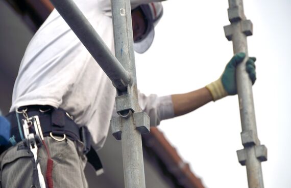 足場鳶としてのスペシャリストを目指せる人材募集 | 富川工業株式会社は足場工事の鳶職人を千葉で募集中です