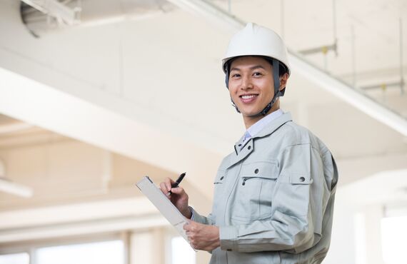 寮完備の人員募集を行い安心・社会保険完備 | 富川工業株式会社は足場工事の鳶職人を千葉で募集中です